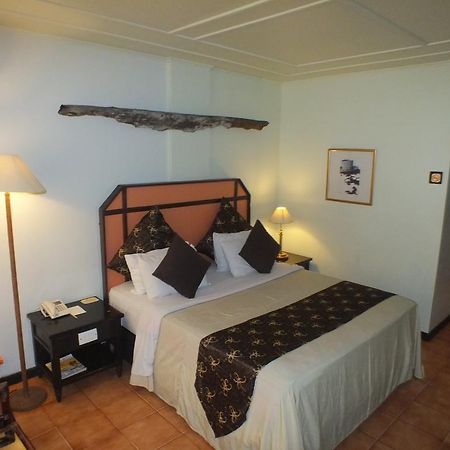 Mesra Business & Resort Hotel Samarinda Eksteriør billede