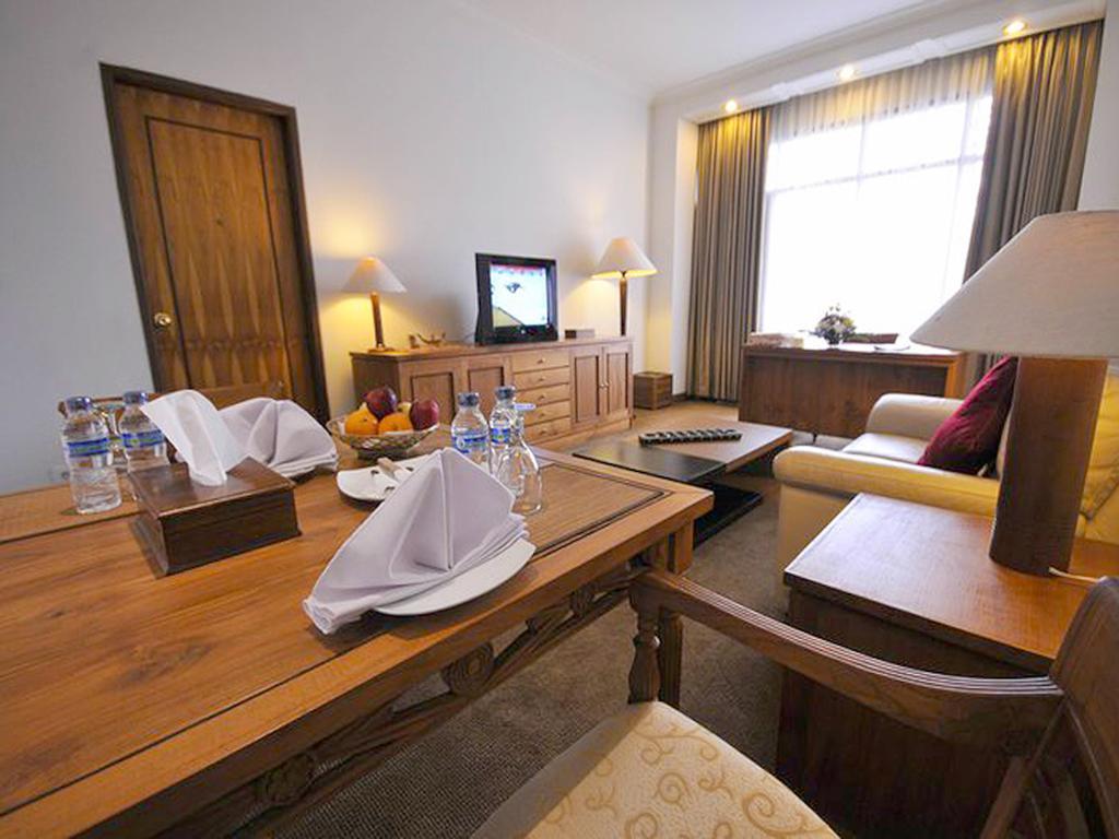 Mesra Business & Resort Hotel Samarinda Eksteriør billede