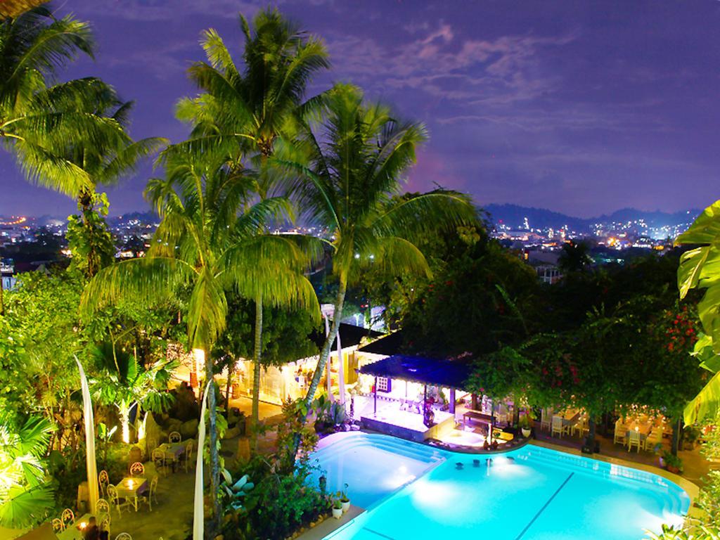 Mesra Business & Resort Hotel Samarinda Eksteriør billede