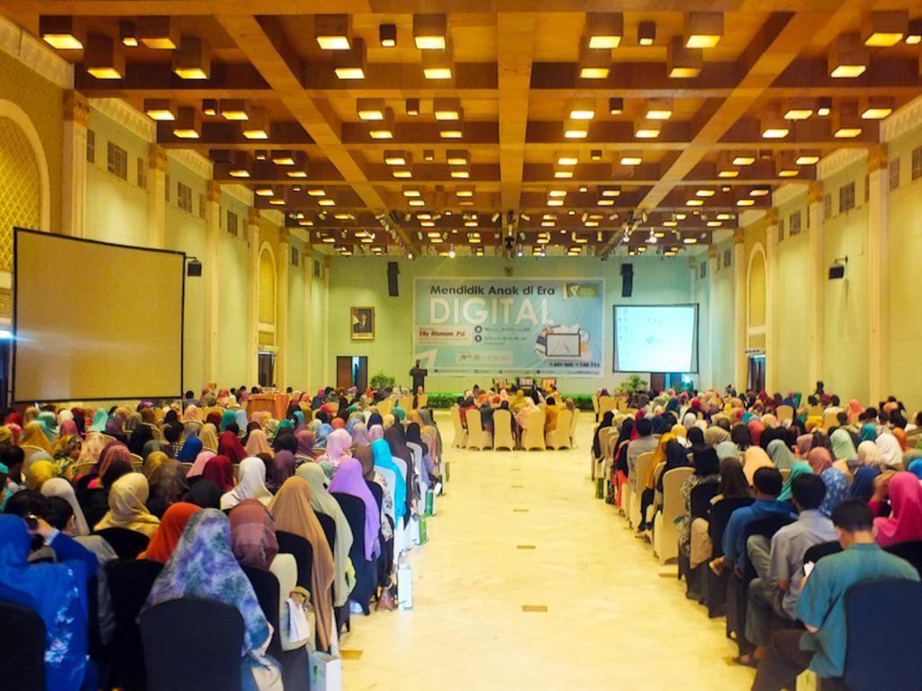 Mesra Business & Resort Hotel Samarinda Eksteriør billede