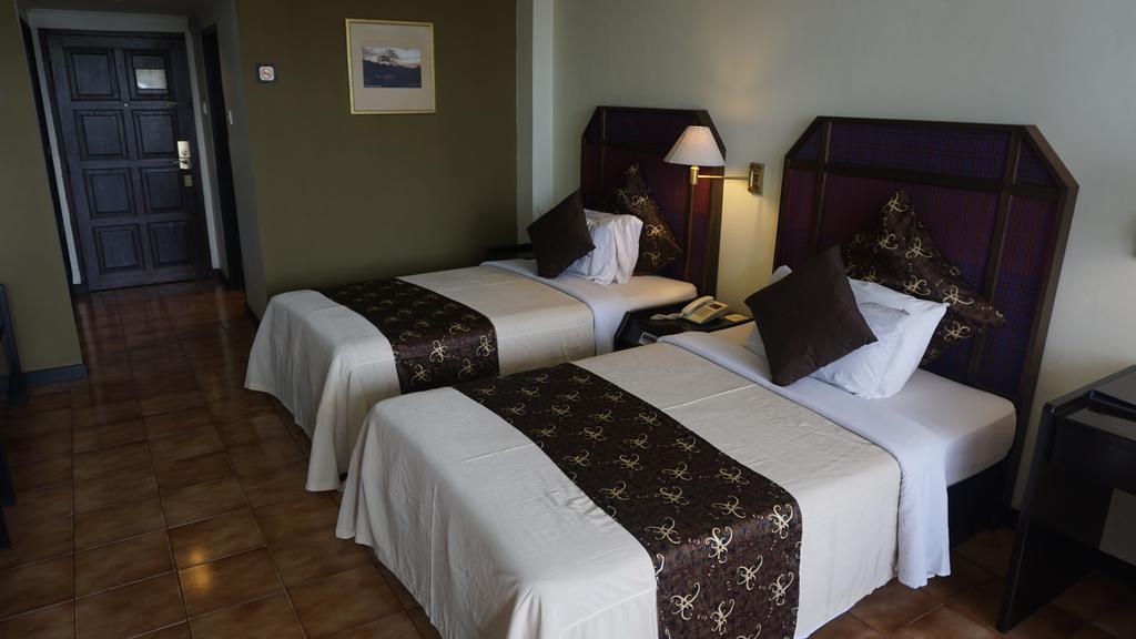 Mesra Business & Resort Hotel Samarinda Eksteriør billede